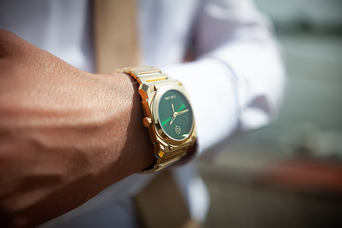 CRLi Brazo Gold Watch - Men's Luxury Timepiece