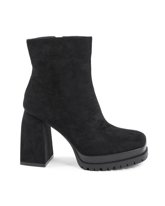19V69 Italia Black Ankle Boots - Designer Women's Italian Style Boots - Style Queenz