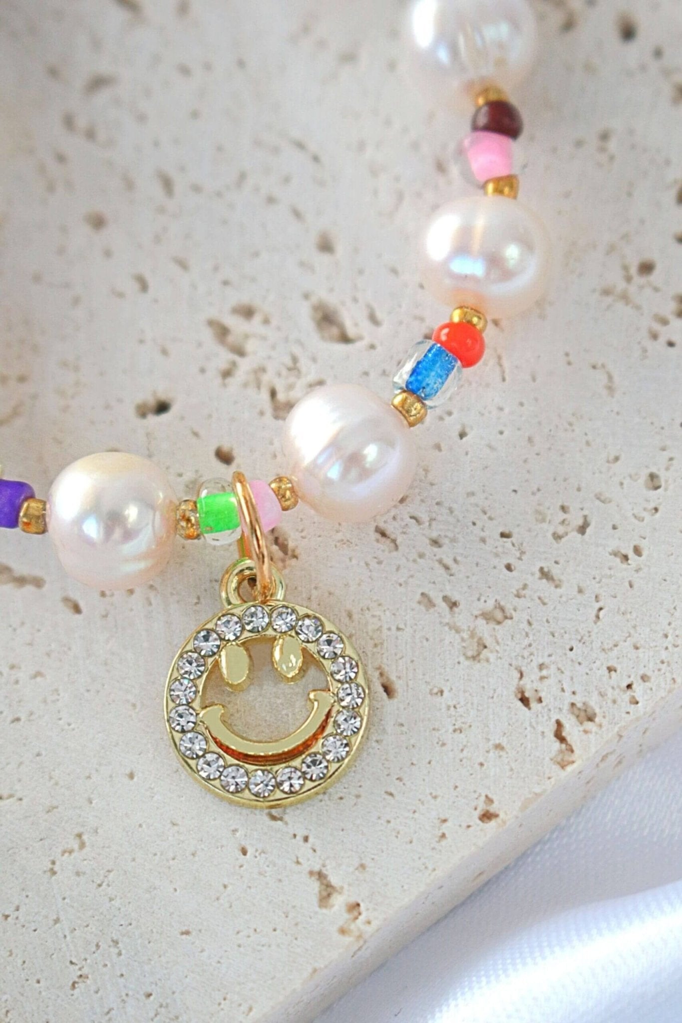 24K Gold Freshwater Pearl & Colorful Bead Choker - Summer Jewelry - Style Queenz