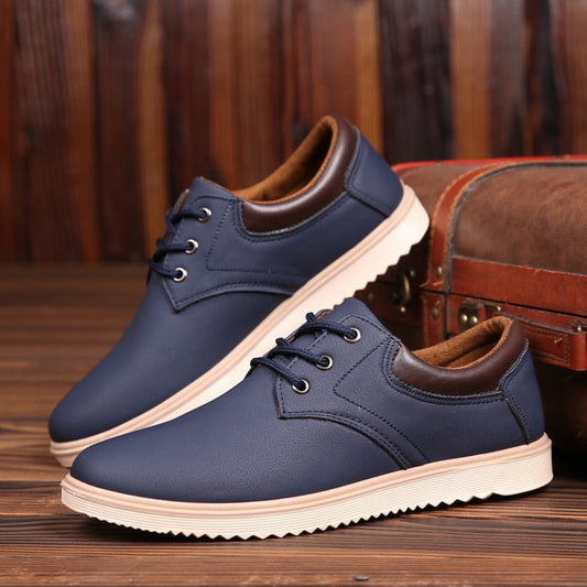 Men's Casual Oxford Sneakers - Flat Sole Design