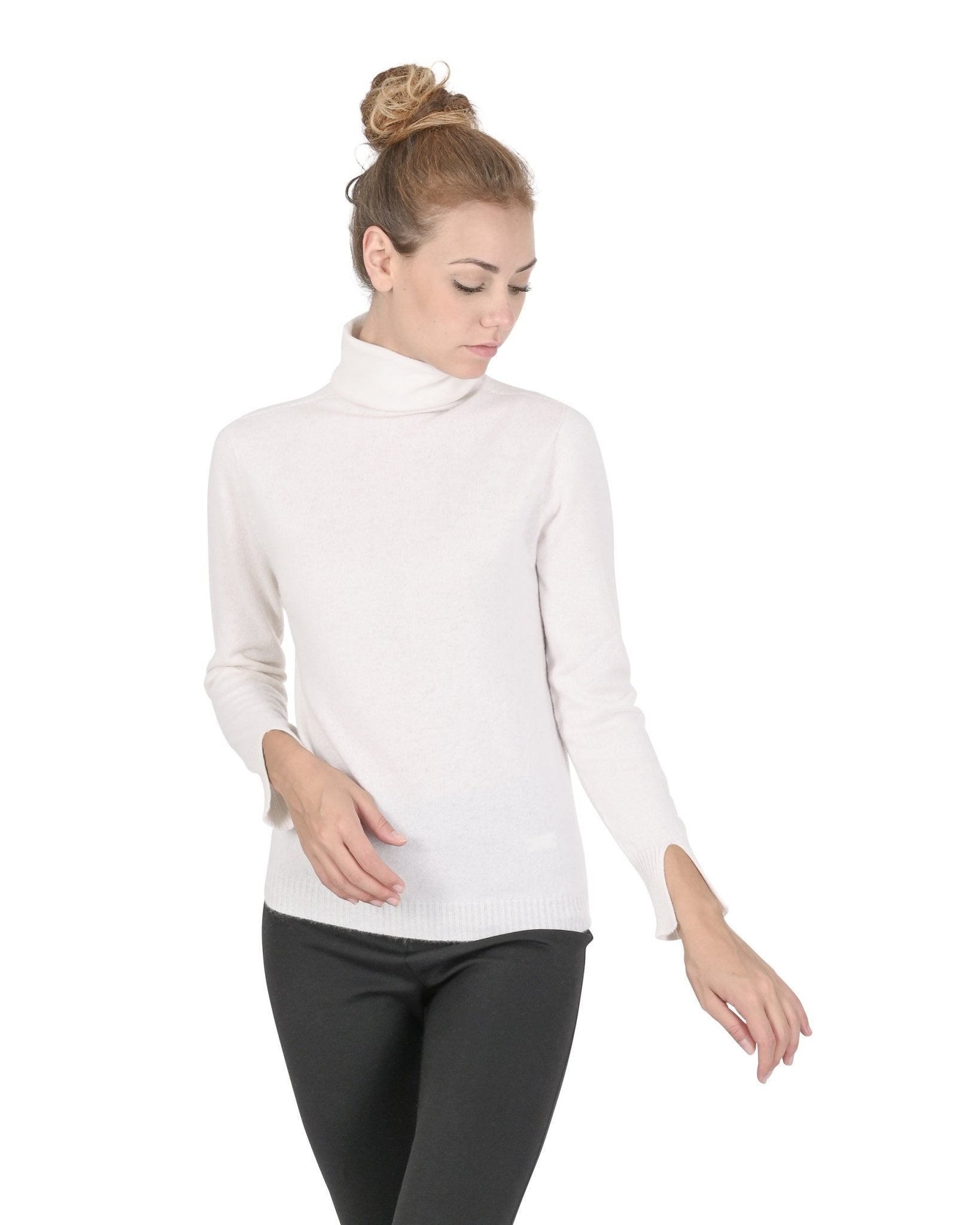 Crown of Edinburgh Cashmere Women's Turtleneck Sweater - Off White Italian Made - Style Queenz
