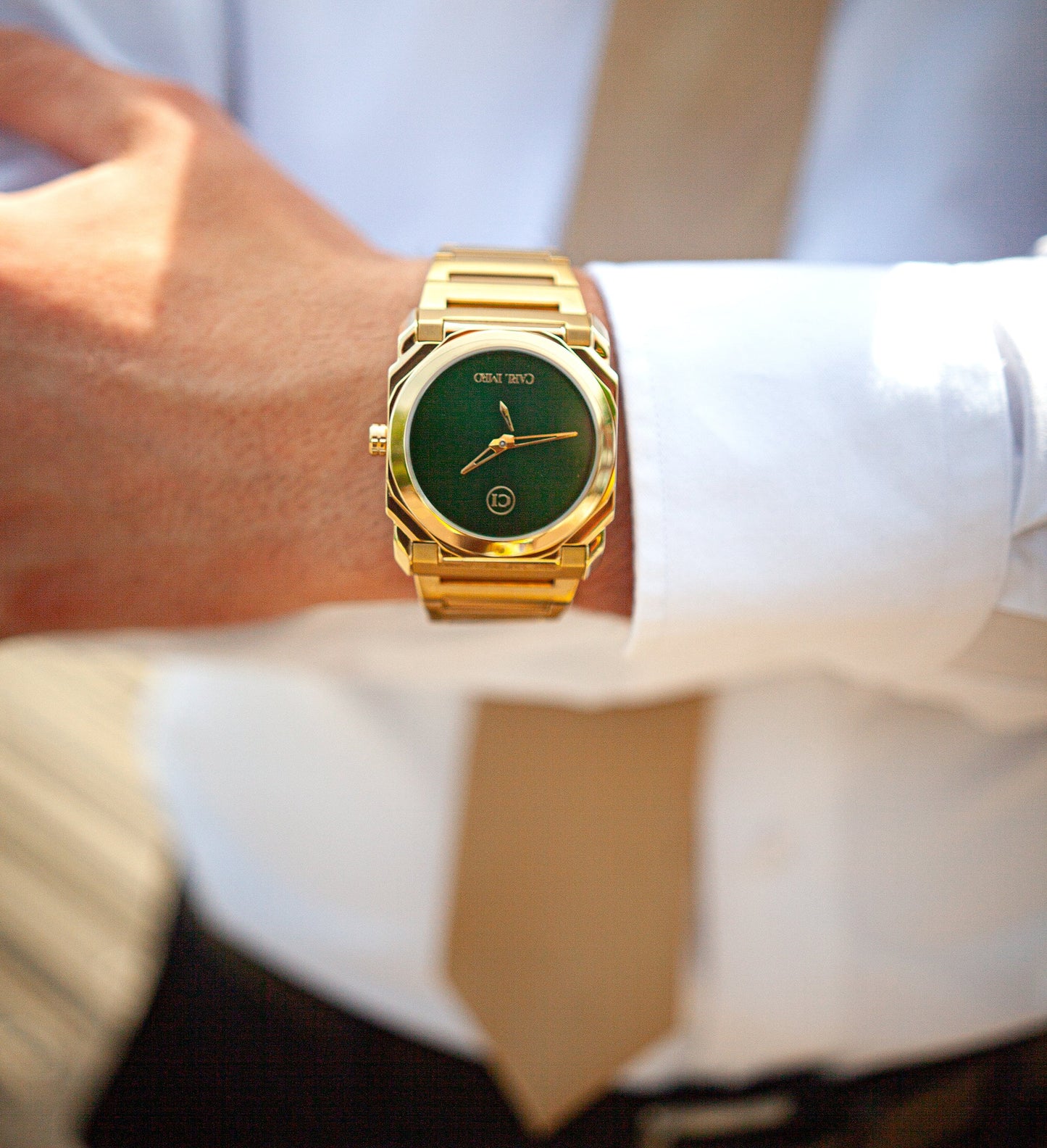 CRLi Brazo Gold Watch - Men's Luxury Timepiece