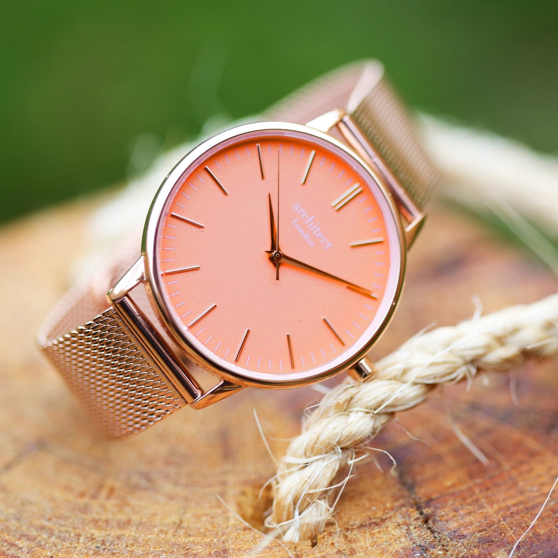 Ladies Architēct Coral Watch - Handwriting Engraving Rose Gold Mesh Strap - Style Queenz