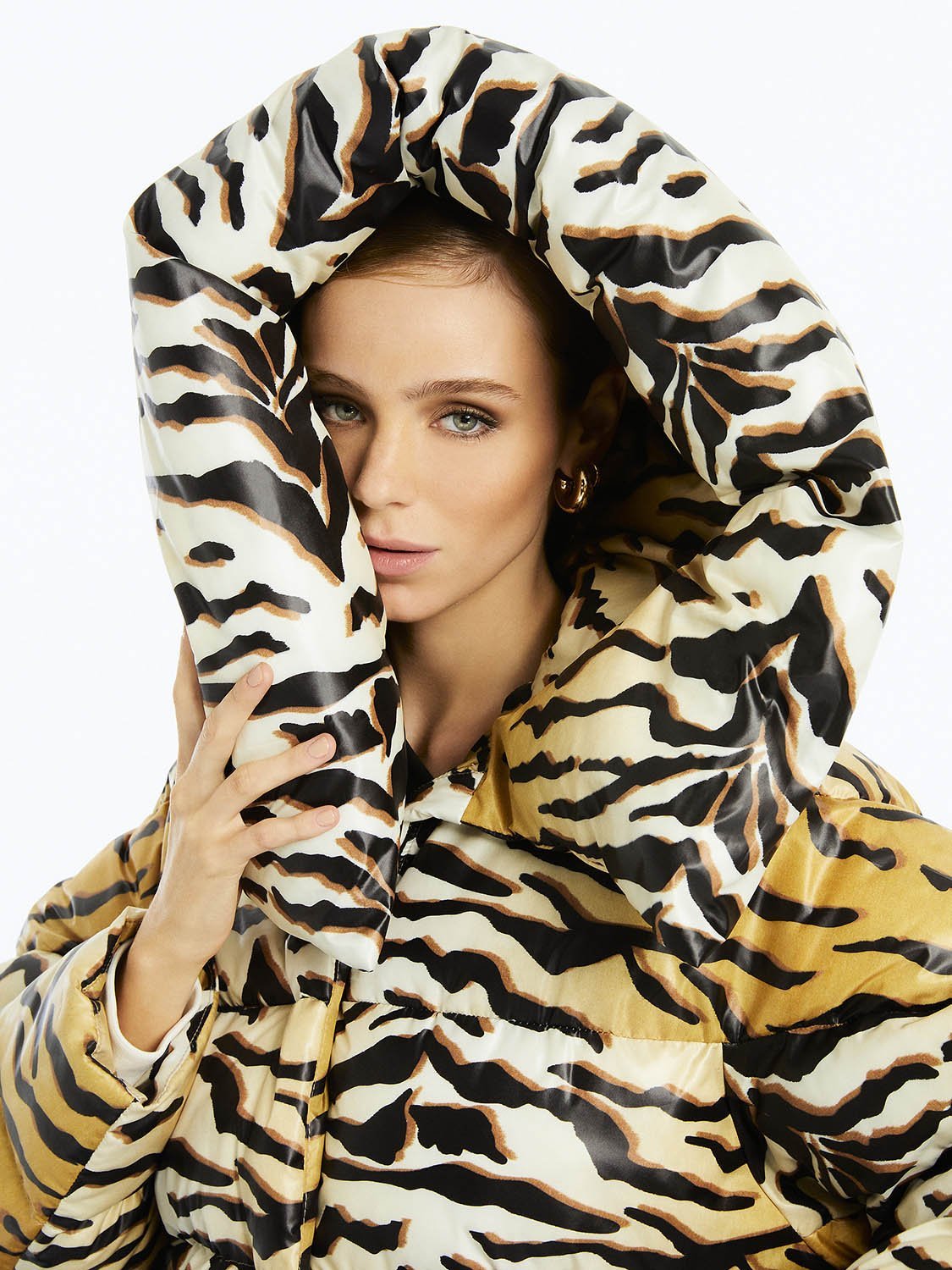 Tiger Print Puffer Jacket - Oversized Wide Collar Hooded Coat - Style Queenz